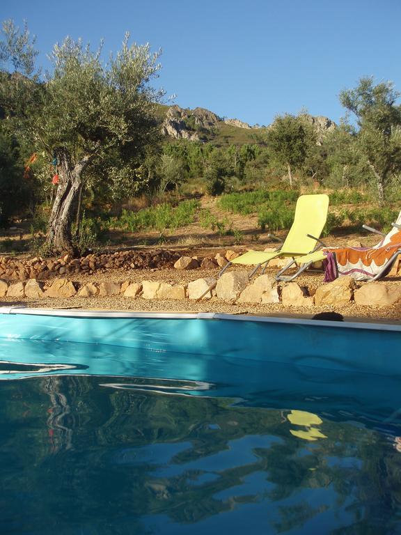 Apartamentos Rurales Candela Cañamero Oda fotoğraf